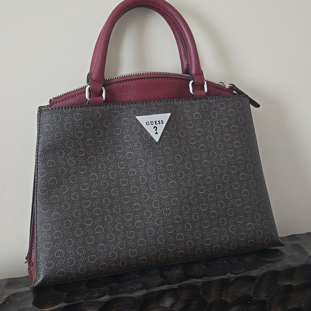 Guess Burgundy and Brown Patterned Handbag